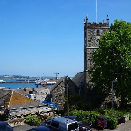 Willa Fabulous High Street Townhouse With Stunning Views & Parking At 'Eagles Nest' Falmouth Zewnętrze zdjęcie