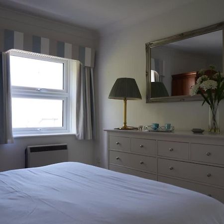 Willa Fabulous High Street Townhouse With Stunning Views & Parking At 'Eagles Nest' Falmouth Zewnętrze zdjęcie