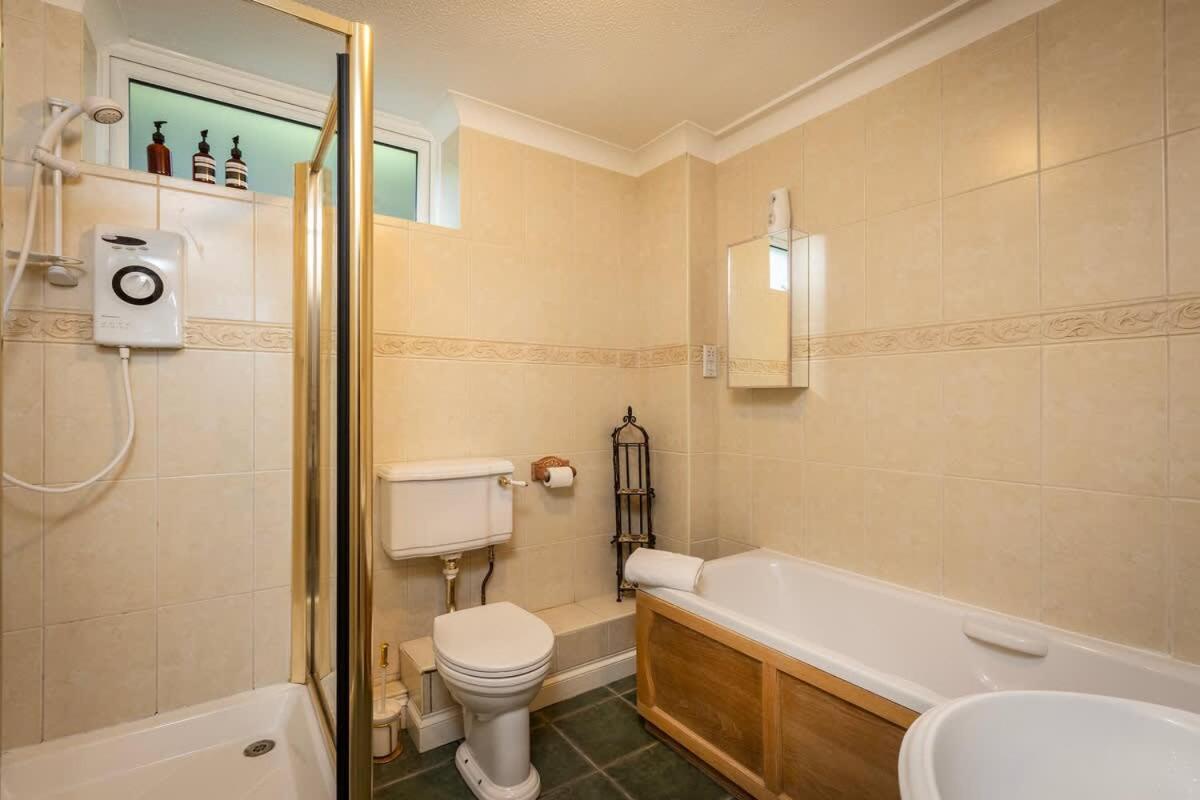 Willa Fabulous High Street Townhouse With Stunning Views & Parking At 'Eagles Nest' Falmouth Zewnętrze zdjęcie